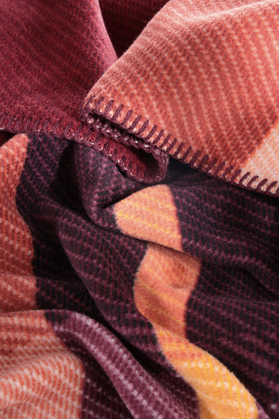 Biederlack Wohn- und Kuscheldecke 'Ruby Check' 150 x 200 cm Lila - Rot